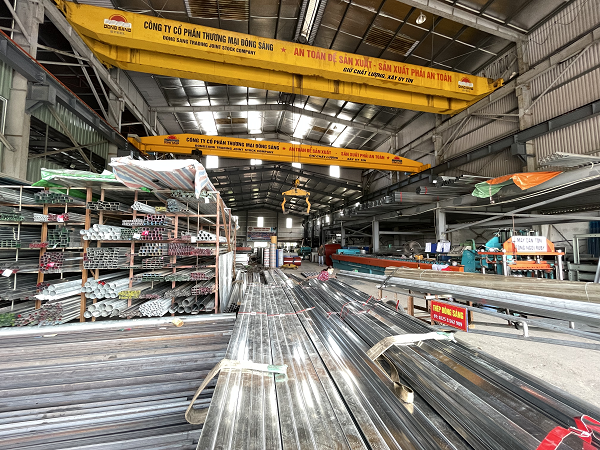 Bạn Cần Tìm Xưởng Tôn Gần Đây và Cửa Hàng Bán Tôn Gần Nhất hoặc một Công Ty Sản Xuất Tôn ?